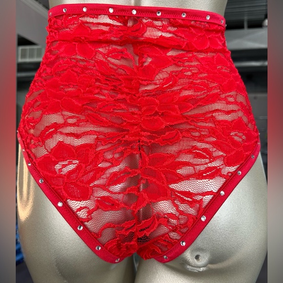 Just to Flirt -Rave Wear/ Exotic Dancewear Lace High Waist Scrunch Butt Bottoms - Picture 2 of 3